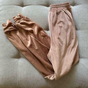 Skims velour joggers